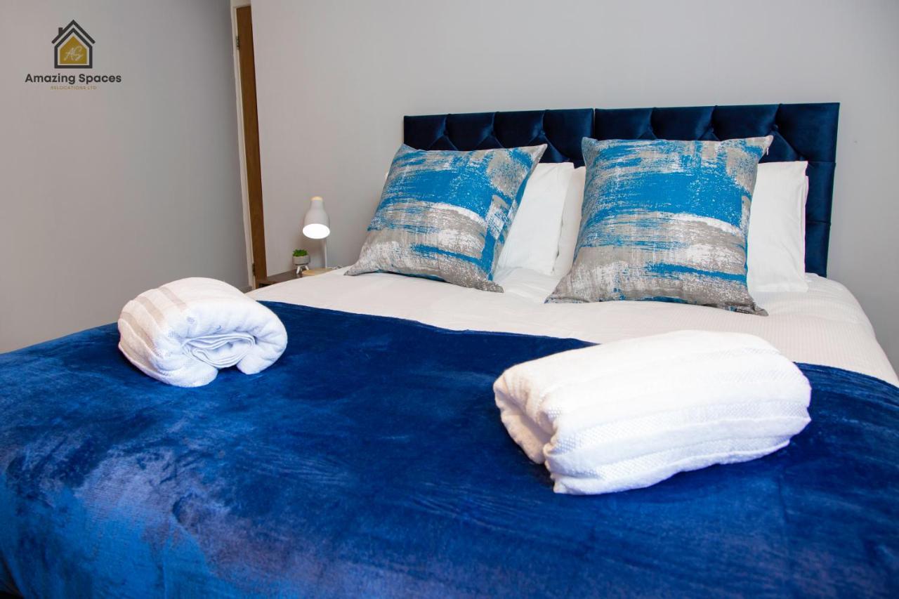 City Centre 2 Bed Flat Sleeps 3 For Work And Leisure With Free Wifi By Amazing Spaces Relocations Ltd 沃灵顿 外观 照片